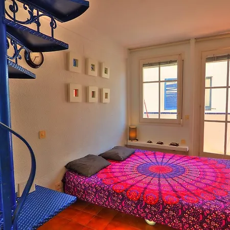 Llagut By Hello Homes Apartment
