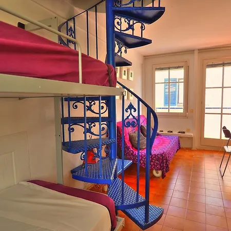 Llagut By Hello Homes Appartamento